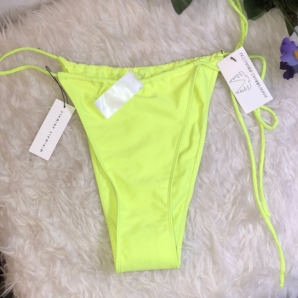 🌺NWT string tie bikini bottom 🌺